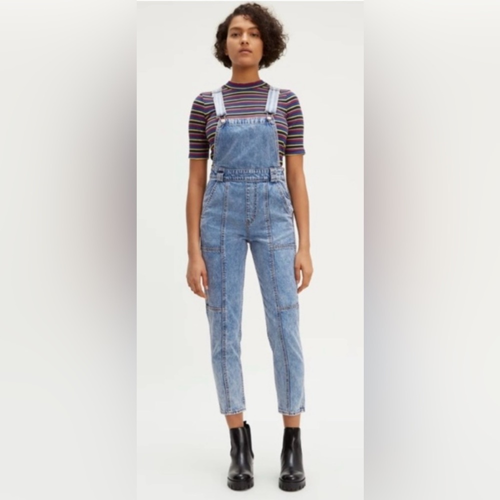 Levi's Mom Utility Overalls Size 28 Vintage Style Carpenter Blue Jeans Denim EUC